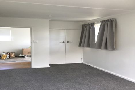 Photo of property in 57 Farringdon Street, Glen Innes, Auckland, 1072