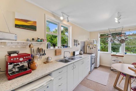 Photo of property in 3205 South Head Road, South Head, Helensville, 0874