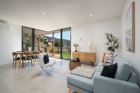 Photo of property in 12b Russell Street, Picton, 7220