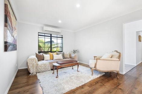 Photo of property in 3 Gordal Place, Flat Bush, Auckland, 2016