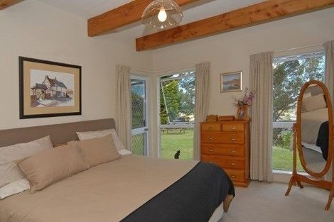 Photo of property in 55 Oak Road, Poraiti, Napier, 4112