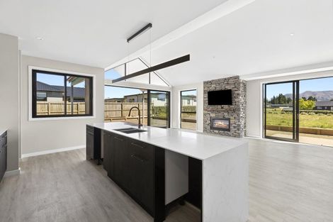 Photo of property in 11 Rua Street, Albert Town, Wanaka, 9305