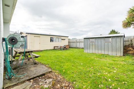 Photo of property in 11 Stephens Street, Waikiwi, Invercargill, 9810