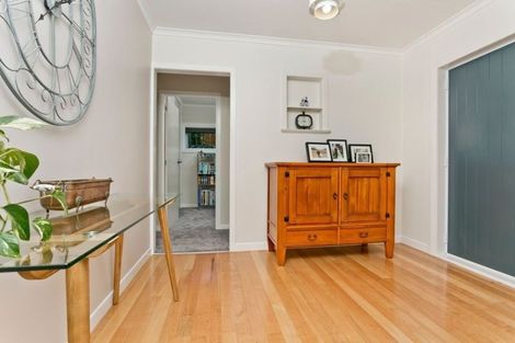 Photo of property in 1/29 Beatrice Avenue, Hillcrest, Auckland, 0627