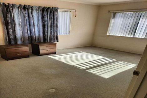 Photo of property in 13 Riplington Road, Huntington Park, Auckland, 2013