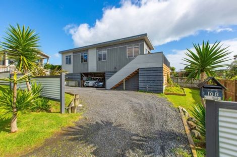 Photo of property in 10b Lorenzen Bay Road, Raglan, 3225
