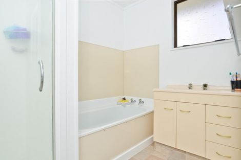 Photo of property in 19 Derby Street, Nawton, Hamilton, 3200