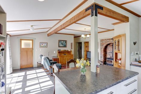 Photo of property in 275 Blueskin Road, Brunswick, Whanganui, 4571