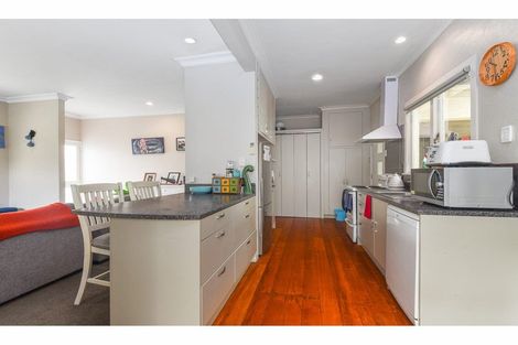 Photo of property in 17 Ann Street, Victoria, Rotorua, 3010