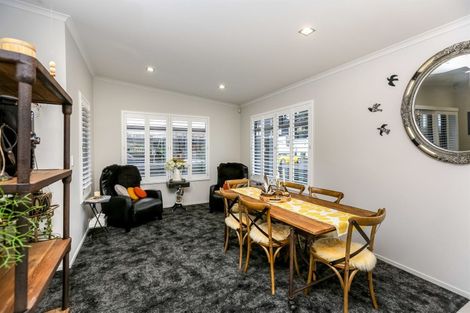 Photo of property in 16 Buller Street, New Plymouth, 4310