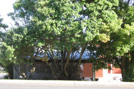 Photo of property in 140 Golf Road, Titirangi, Auckland, 0600