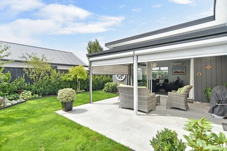 Photo of property in 24 Chatsworth Avenue, Rangiora, 7400