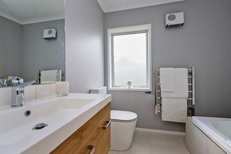 Photo of property in 14 George Yee Place, Taradale, Napier, 4112