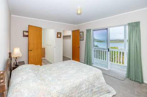 Photo of property in 32 Wainui Road, Raglan, 3225