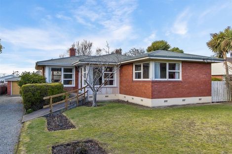 Photo of property in 3 Point Bush Road, Waimate, 7924