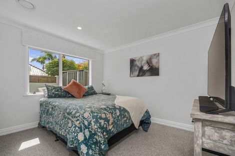 Photo of property in 2 Riviera Court, Papamoa Beach, Papamoa, 3118
