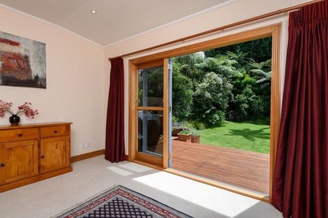Photo of property in 58 Frankmoore Avenue, Johnsonville, Wellington, 6037