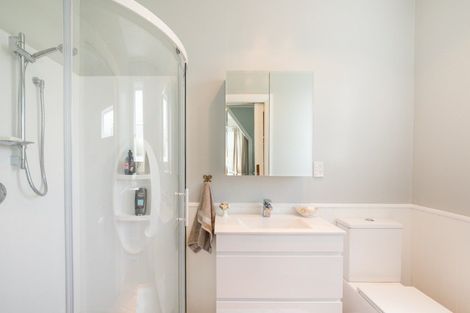 Photo of property in 89 Bridge Street, Bulls, 4818