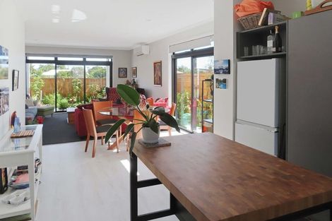 Photo of property in 26 Kauamo Close, Waiwhetu, Lower Hutt, 5010