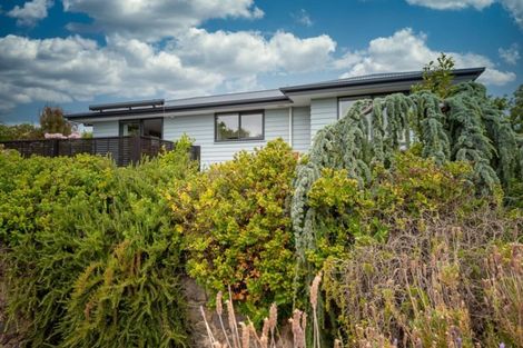 Photo of property in 1/241 Fifield Terrace, Opawa, Christchurch, 8023