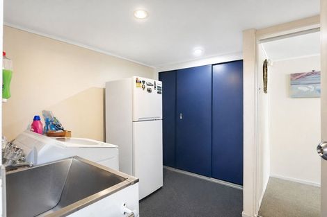 Photo of property in 96b Grand Vue Road, Kawaha Point, Rotorua, 3010
