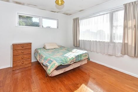 Photo of property in 73 Beeston Crescent, Manurewa, Auckland, 2102