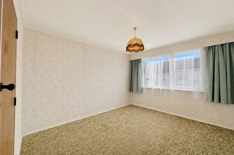 Photo of property in 21 Cranby Crescent, Onekawa, Napier, 4110