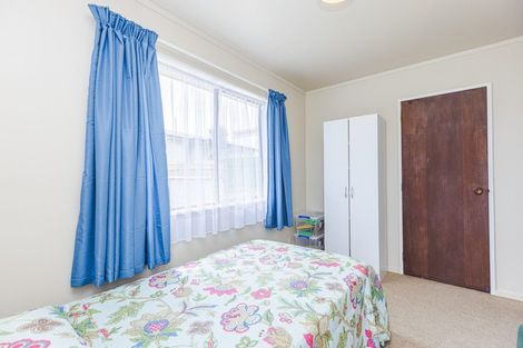 Photo of property in 8 Karyn Street, Castlecliff, Whanganui, 4501