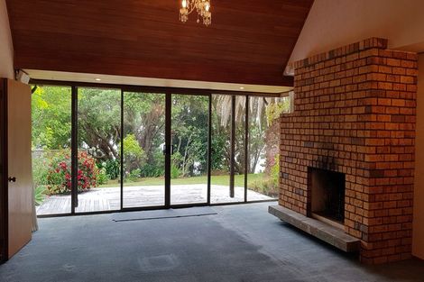 Photo of property in 12 Dayspring Way, Pakuranga, Auckland, 2010