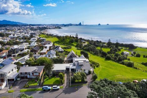 Photo of property in 2 Record Street, Fitzroy, New Plymouth, 4312