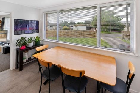 Photo of property in 4 John Road, Fairy Springs, Rotorua, 3015