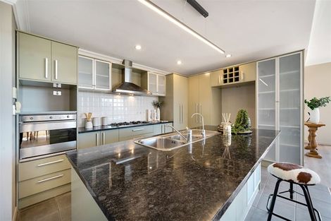 Photo of property in 23 Leafield Crescent, Henderson, Auckland, 0612