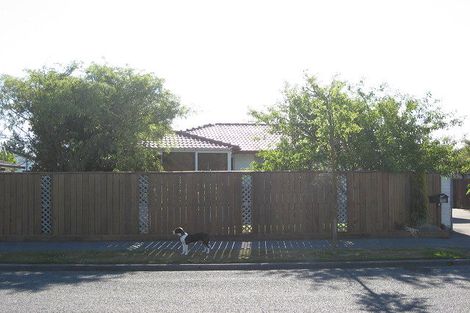 Photo of property in 11 Valecrest Avenue, Parklands, Christchurch, 8083