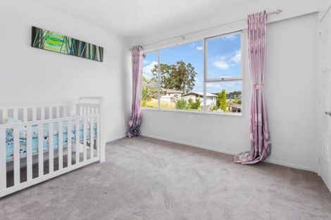 Photo of property in 14 Glenbervie Crescent, Massey, Auckland, 0614