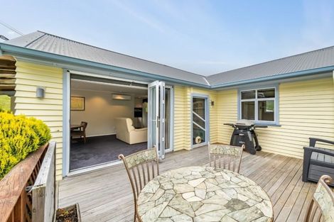 Photo of property in 1 Taku Matenga Grove, Korokoro, Lower Hutt, 5012
