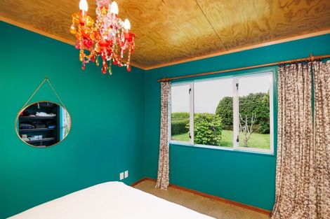 Photo of property in 135 Zigzag Road, Pohangina, Feilding, 4775