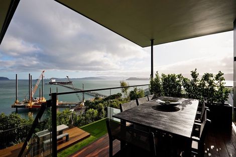 Photo of property in 5 Howard Road, Point Howard, Lower Hutt, 5013