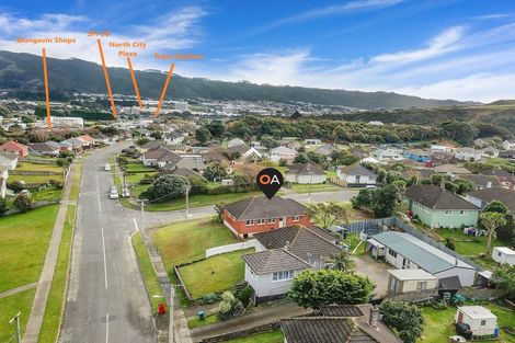 Photo of property in 2 Chew Place, Ranui, Porirua, 5024