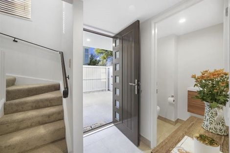 Photo of property in 7 Elderwood Lane, Edgeware, Christchurch, 8013