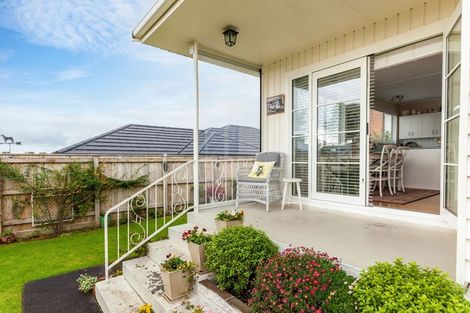 Photo of property in 51 Lyn Street, Lynmouth, New Plymouth, 4310
