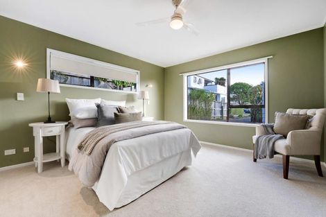 Photo of property in 1/4 Sylvan Park Avenue, Milford, Auckland, 0620