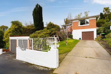 Photo of property in 21 Centennial Avenue, Helensburgh, Dunedin, 9010