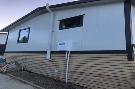 Photo of property in 104a Te Pene Avenue, Titahi Bay, Porirua, 5022