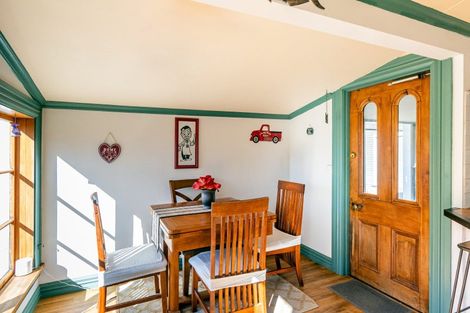 Photo of property in 140 Main Road, Pleasant Point, 7903