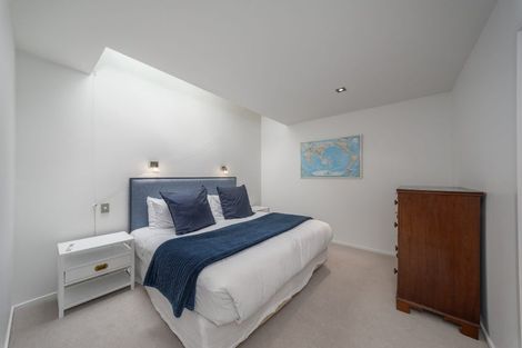 Photo of property in 12 Holly Road, St Albans, Christchurch, 8014