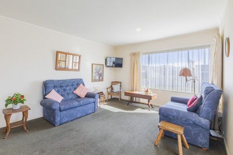 Photo of property in 129 Avondale Road, Greenmeadows, Napier, 4112