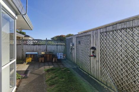 Photo of property in 3/39 Sackville Street, Fitzroy, New Plymouth, 4312