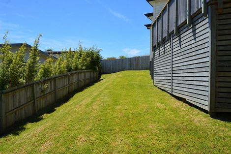 Photo of property in 25 Whale Bay Rise, Gulf Harbour, Whangaparaoa, 0930