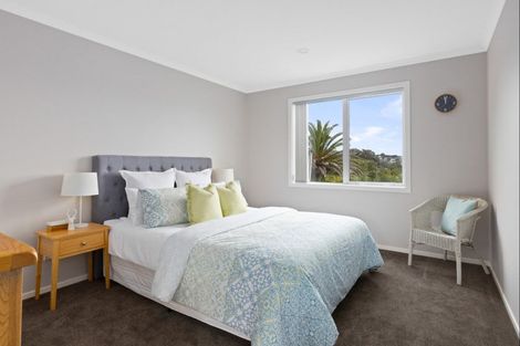 Photo of property in 869d Whangaparaoa Road, Manly, Whangaparaoa, 0930