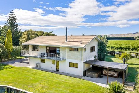 Photo of property in 99 Dillons Point Road, Islington, Blenheim, 7273
